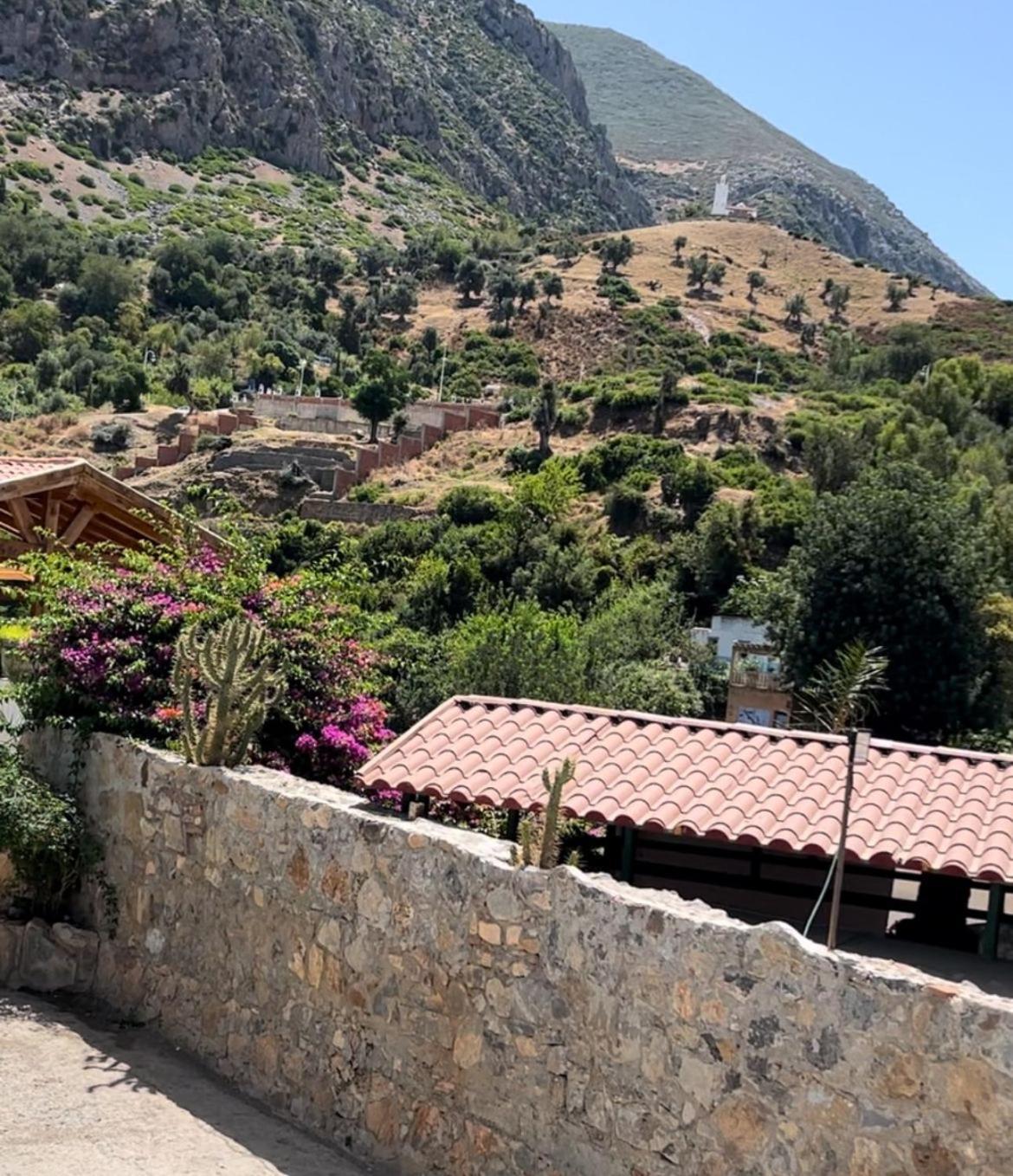 Maison D'Hote Bien Equipe Au Centre De Chefchaouen Eksteriør billede